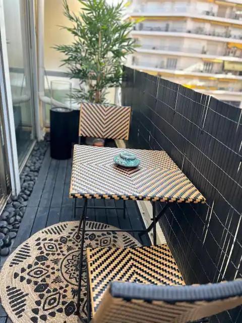 Elegant T2 Clim & Balcon - Plein Centre Cannes Exterior photo